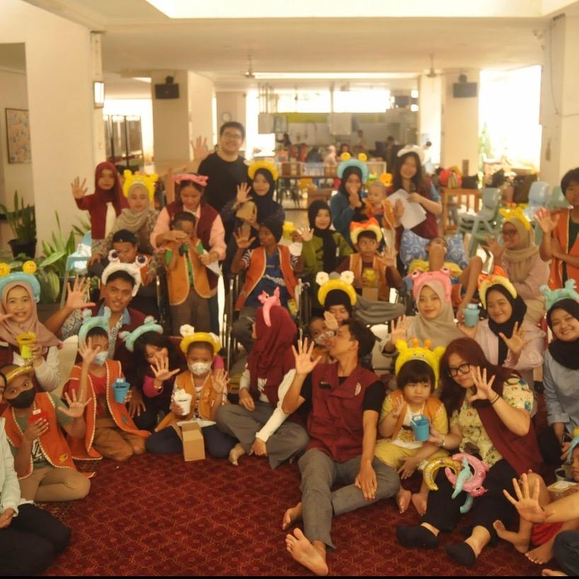 Berbagi Bersama YKAKI, Turun Tangan Jakarta X Jakarta Pasti Sehat